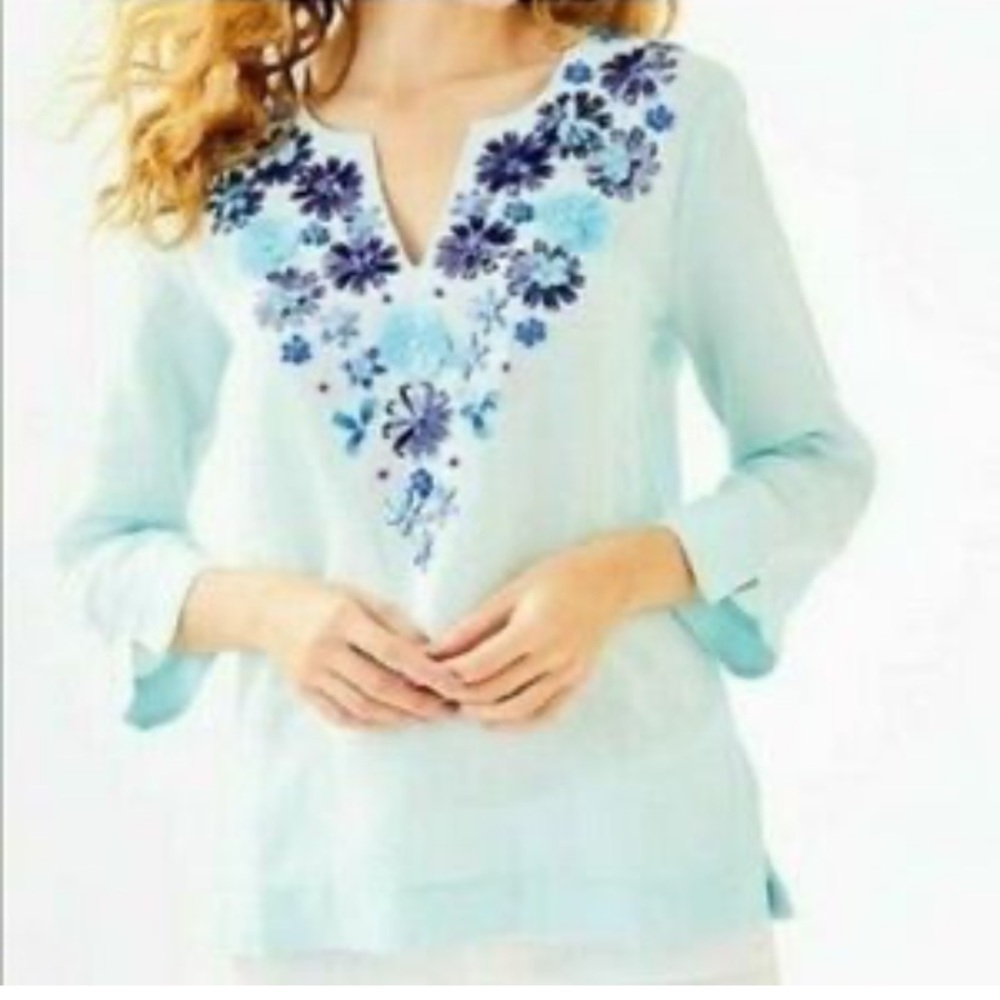 Lilly Pulitzer Amelia tunic. Worn a few times. Retail 225